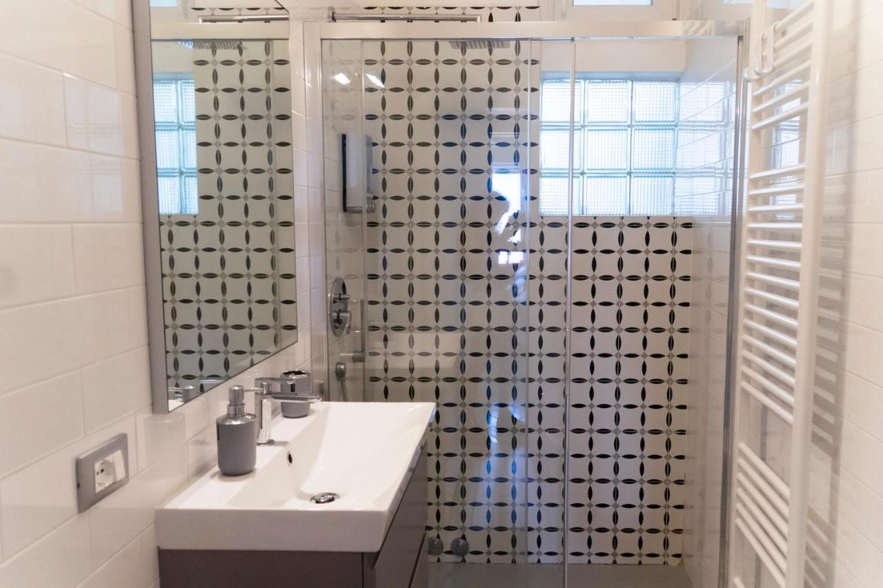 Ad Un Passo Dal Molo Con 2 Biciclette Incluse Apartment Viareggio Bagian luar foto