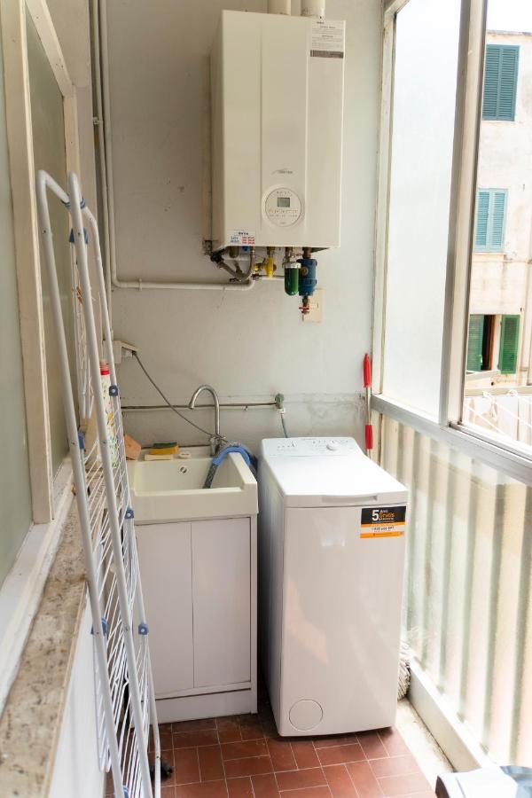 Ad Un Passo Dal Molo Con 2 Biciclette Incluse Apartment Viareggio Bagian luar foto